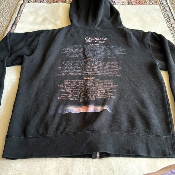 Coachella Indio Ca 2018 Hoodie Size Medium Small - Picture 10 of 13